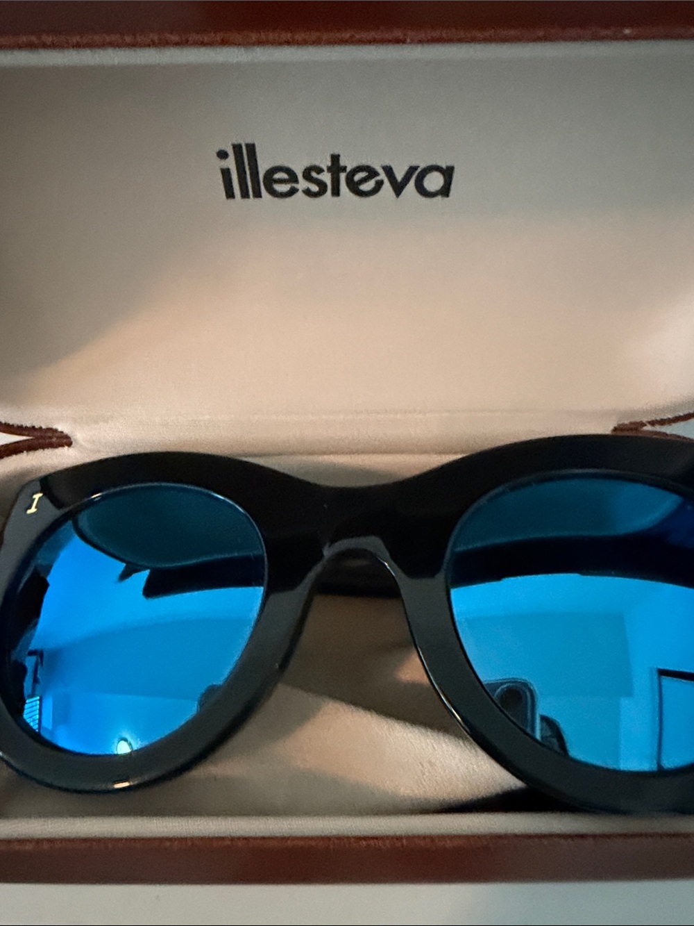 illesteva sunglasses